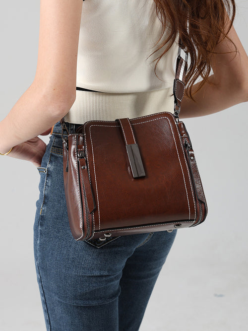 BUCKET BAG